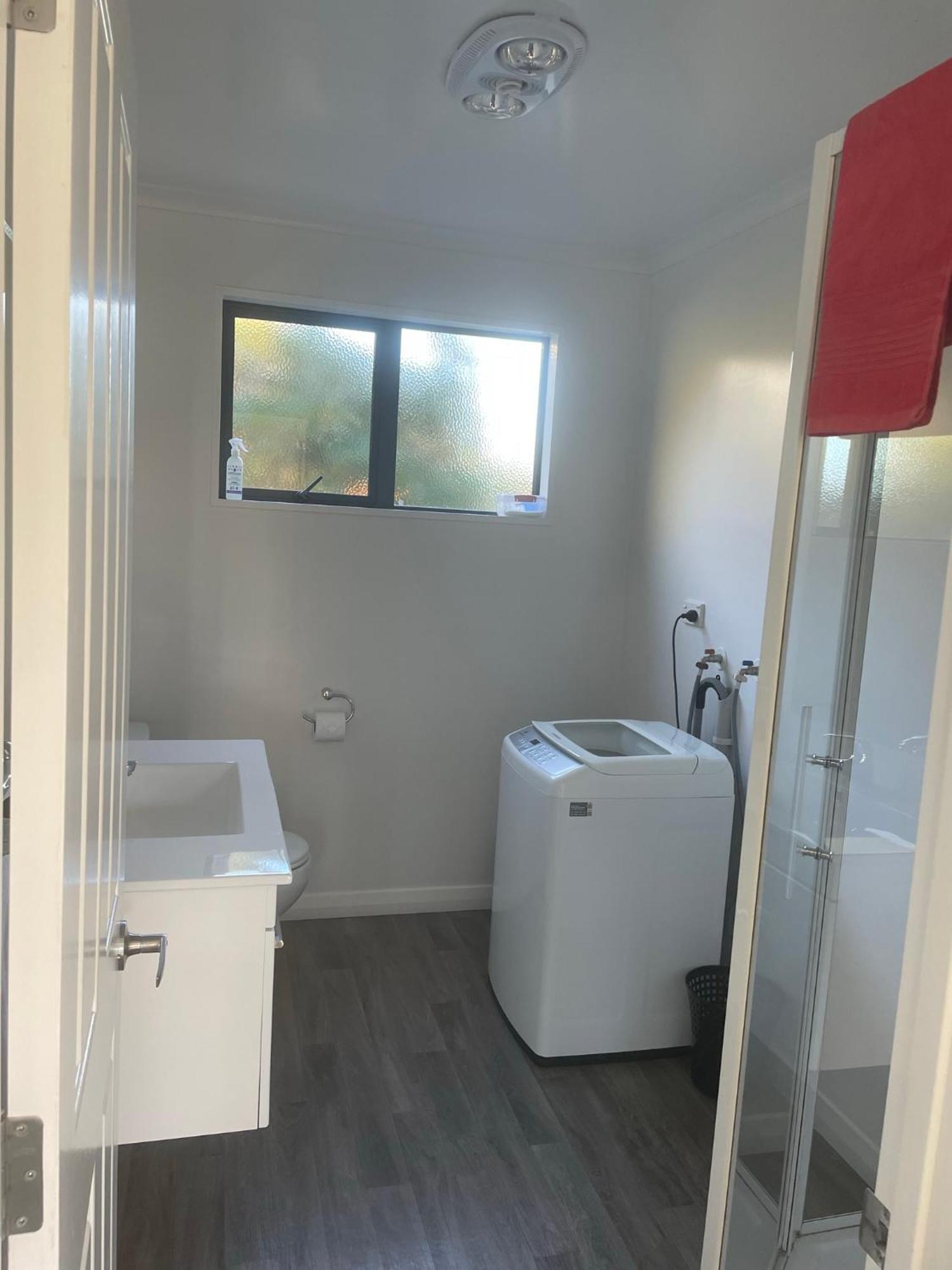 Amberlea Cottages Hokitika Room photo